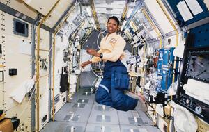 Astronautes