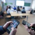 Smartphones in school