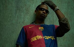 Travis Scott in Barcelona kit